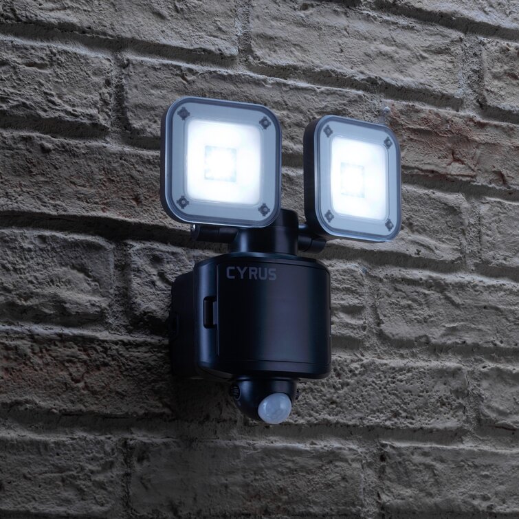 Best battery outlet flood lights